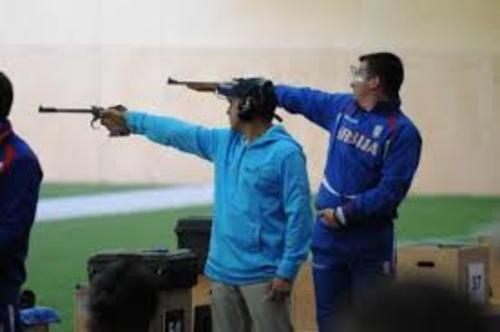 Sergio S&aacute;nchez, tiro, Juegos Bolivarianos, Trujillo 2013