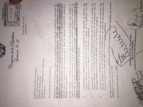 En la solicitud del partido Lider se puede leer que no se encuentra conocer el antejuicio contra Pérez Molina. (Foto: Alexis Batres/Soy5029