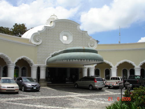 El hotel Vista Real lucir&aacute; sus mejores galas y ofrecer&aacute; la transmisi&oacute;n en vivo de Emisoras Unidas. (Foto: Hotel Vista Real)