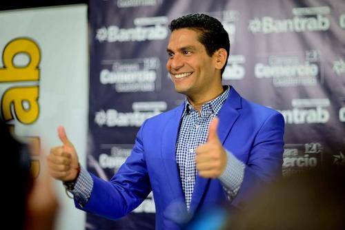 Ismael Cala también estuvo el año pasado en Guatemala para presentar su libro "El poder de escuchar". (Foto: Jesús Alfonso/Soy502) 