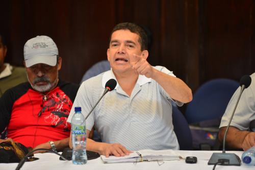 Joviel Acevedo, dirigente magisterial, arremetió contra los medios de comunicación que "tergiversan" sus declaraciones. (Foto: Jesús Alfonso/Soy502)