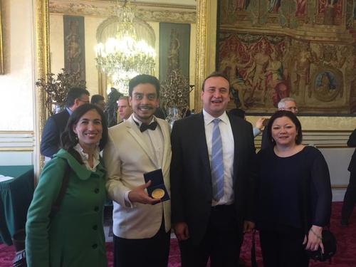 Pilar Peredo, productora de "Tu Vas Voir", Jayro Bustamante, Marco Tulio Chicas, embajador de Guatemala en Francia, y la c&oacute;nsul de Guatemala Julissa Hertzberg.  