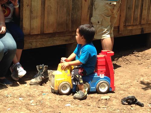 Por un día de trabajo, a Enma le pueden quedar 10 quetzales. (Foto: Goyo Saavedra)