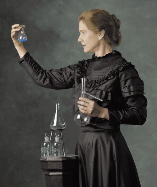Todav&iacute;a hay pocas mujeres en las ciencias. Marie Curie fue una de las pioneras.