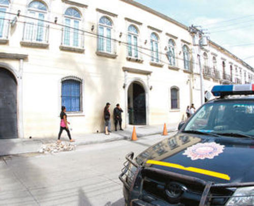 Guayo Cano permaneci&oacute; durante varios d&iacute;as de octubre internando en el hospital de la PNC donde la vigilancia se reforz&oacute; por temor a una fuga. 