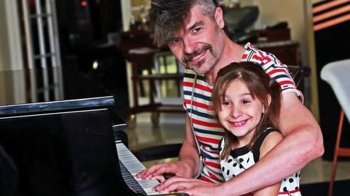 Varias campa&ntilde;as de recaudaci&oacute;n de fondos para tratar la enfermedad de Nadia fueron realizadas en Espa&ntilde;a. (Imagen: captura de YouTube)