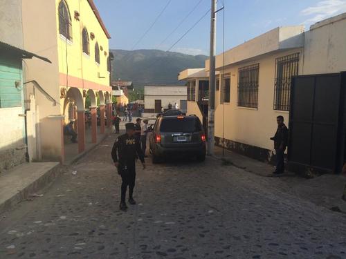 En la imagen se observa otro de los lugares donde se obtuvo informaci&oacute;n del capturado.  (Foto: PNC) 