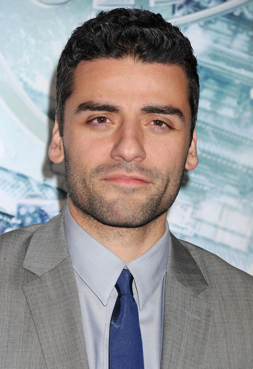El actor guatemalteco Oscar Isaac es hoy el centro de atenci&oacute;n de los medios especializados en espect&aacute;culos.