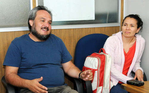 Fabi&aacute;n Santamar&iacute;a Plascencia y Arcelia D&iacute;az Sotelo, padres del ni&ntilde;o genio. (Foto: unam.mx)