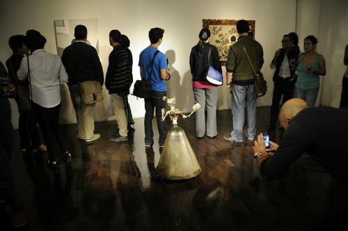 El público fue confrontado con temas familiares cuyo lado oscuro no se discuten a diario. 