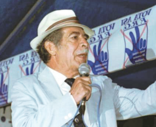 En su campaña emitía discursos junto a varios representantes del FRG en varios departamentos del país.  (Foto: Internet) 