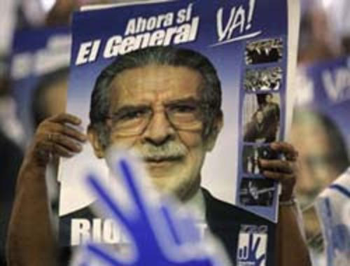 En su reaparición como político fue apoyado por el partido del FRG.  (Foto: Internet) 