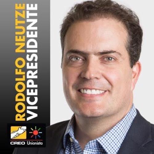 Rodolfo Neutza participa como candidato a la vicepresidencia junto a Roberto Gonz&aacute;lez.  (Foto: Creo-Unionista)