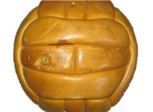 El esf&eacute;rico con el que brillo Pel&eacute; en el sexto Mundial. 