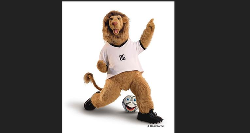 Goleo y Pille, las mascotas del mundial Alemania 2006.