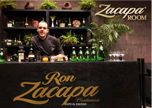 Los cocteles estuvieron a cargo de Simone Caporale, el mejor bartender del mundo. (Foto: Zacapa Room) 