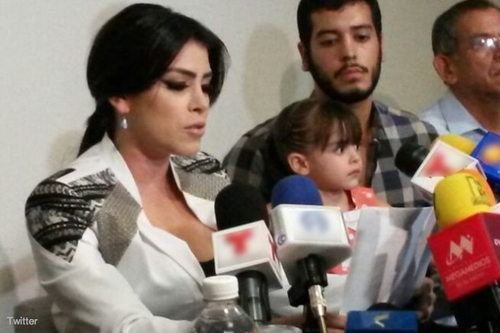 Ochoa se present&oacute; ante los medios para protestar contra sus se&ntilde;alamientos. (Foto: Twitter)