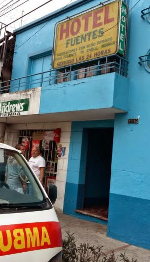 Vista del frente del Hotel en la zona 1, donde fueron asesinadas madre e hija. 