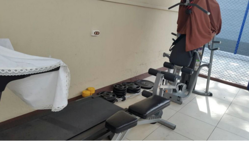 Aparatos para hacer ejercicio fueron localizados en Matamoros.  (Foto: MP) 