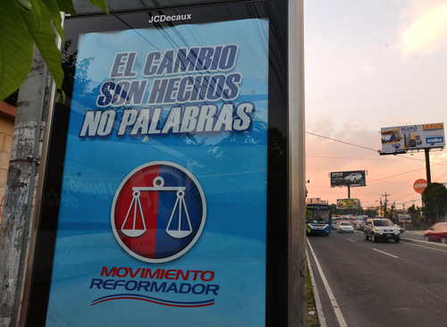 El partido Movimiento Reformador podr&iacute;a hasta triplicar el presupuesto original que present&oacute; ante el TSE sin ning&uacute;n problema. (Foto: Archivo/Soy502)