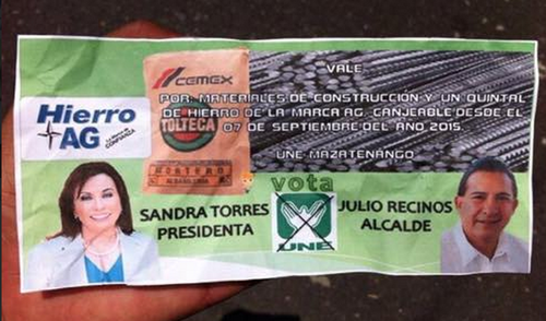 Este es el volante que habría repartido la UNE, que también ocasionó que se solicitará un antejuicio, en este caso contra Sandra Torres. 