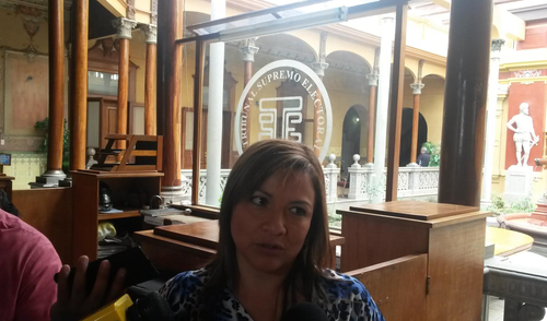 La Directora Electoral, Gloria López, explicó que se han detectado focos de conflictividad en 74 municipios. (Foto: Soy502)