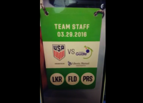 Esta es la acreditaci&oacute;n oficial que recibi&oacute; Jos&eacute; Manuel, hijo de Jimmy Morales, como parte del staff de la Selecci&oacute;n Nacional. 