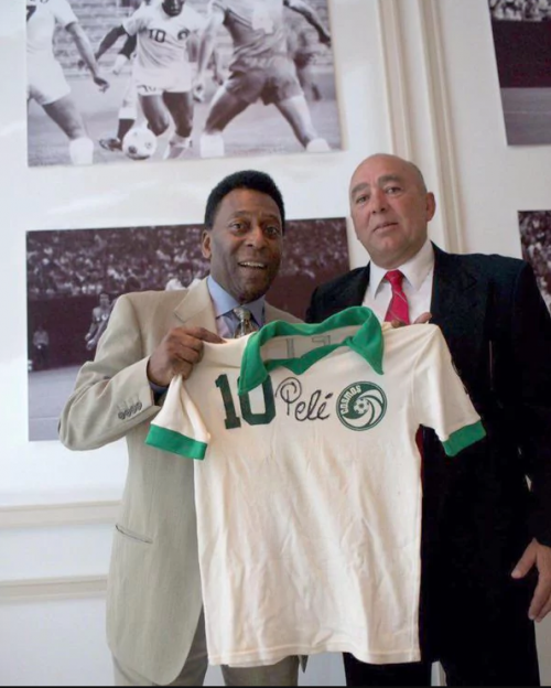 Formoso se reencontr&oacute; con Pel&eacute; en un crucero por Venecia. (Foto: Infobae)