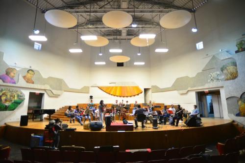 Los artistas ensayan para que que este concierto sea el mejor. (Foto: Wilder L&oacute;pez/Soy502) 