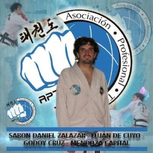 Un hombre de 30 a&ntilde;os identificado como Daniel Zalazar, es acusado de cometer un triple femicidio en Mendoza, Argentina. (Foto: @Diego_Pelayo)