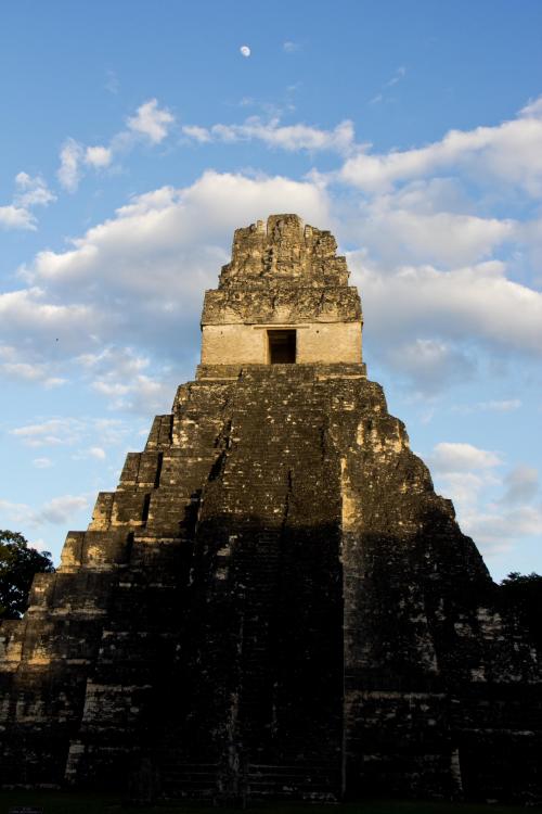 Petén es el departamento más grande de Guatemala, con una extensión territorial de 35,854 kilómetros cuadrados y el sitio Tikal es uno de los más visitados. (Foto: Archivo/Soy502)