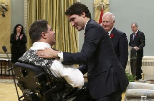 Un parapl&eacute;jico integra el gabinete de gobierno en Canad&aacute;. (Foto: elfinanciero.com.mx)