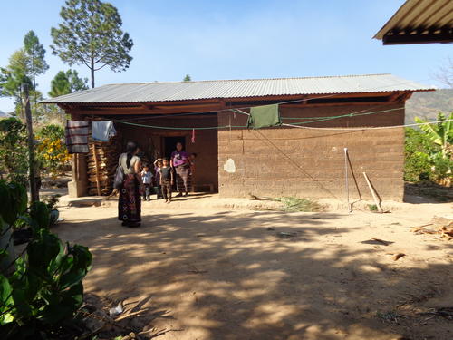 Fundaci&oacute;n contra el hambre, trabaja en un proyecto de desarrollo de huertos para familias de Luminoche, Huehuetenango. (Foto: Fundaci&oacute;n contra el hambre) 