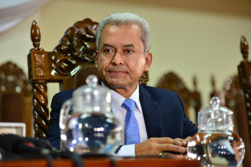 El magistrado titular Héctor Hugo Pérez Aguilera es el voto disidente en la resolución de suspender la elección de magistrados de CSJ y Cortes de Apelaciones. (Foto: Wilder López/Soy502) 