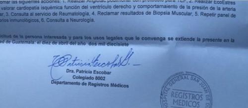 La doctora Patricia Escobara del Hospital General San Juan de Dios realizó la evaluación. (Foto: Soy502) 