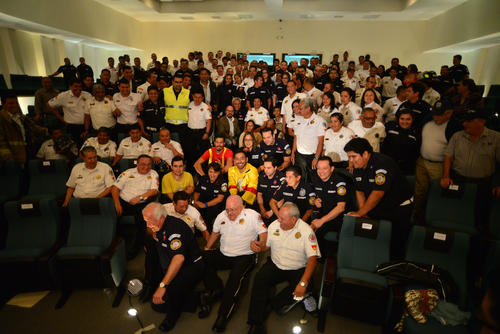 Bomberos Municipales y Voluntarios se unen por una misma causa y buscan ser más fuertes. (Foto: Wilder López, Soy502)