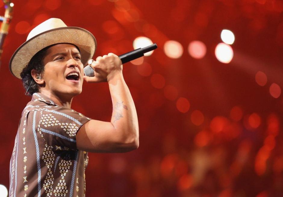 "Unorthodox jukebox" de&nbsp;Bruno Mars&nbsp;el disco m&aacute;s vendido del a&ntilde;o en todo el mundo. (Foto: AFP)