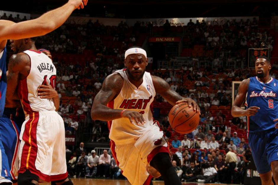Dwyane Wade gui&oacute; el ataque del Heat de Miami que super&oacute; a los Clippers de Los &Aacute;ngeles. (Foto: AFP)