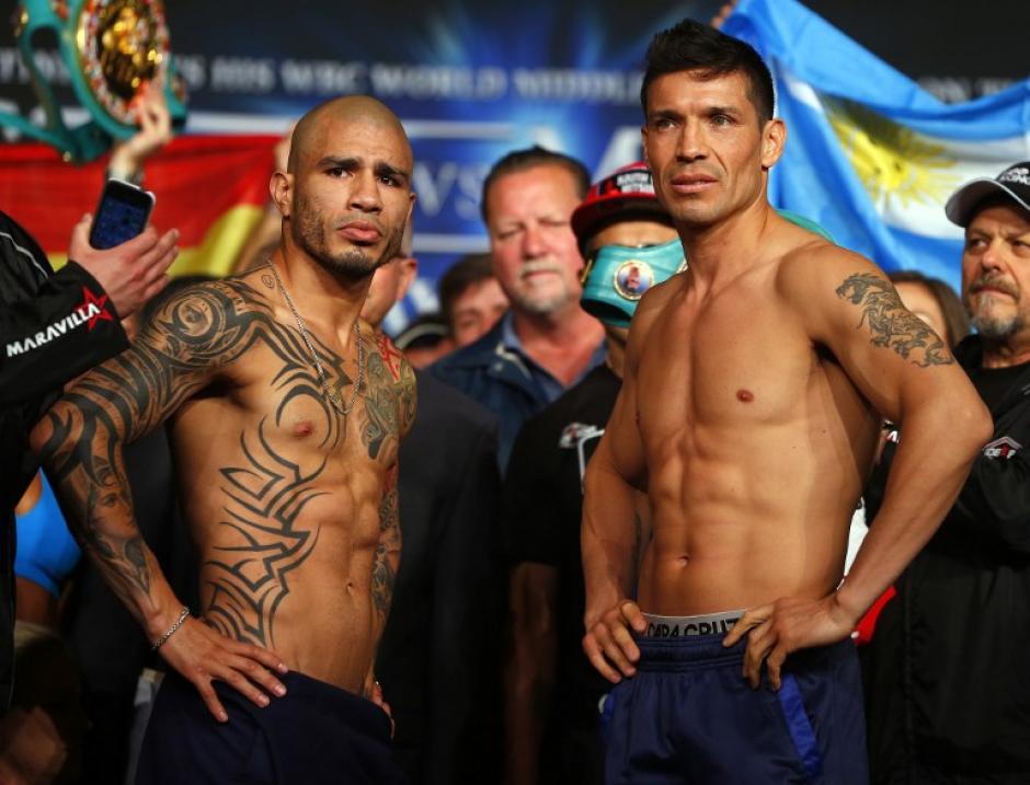 Miguel Cotto y Sergio Maravilla Mart&iacute;nez superan el pesaje y est&aacute;n listos para pelear. (Foto: AFP)