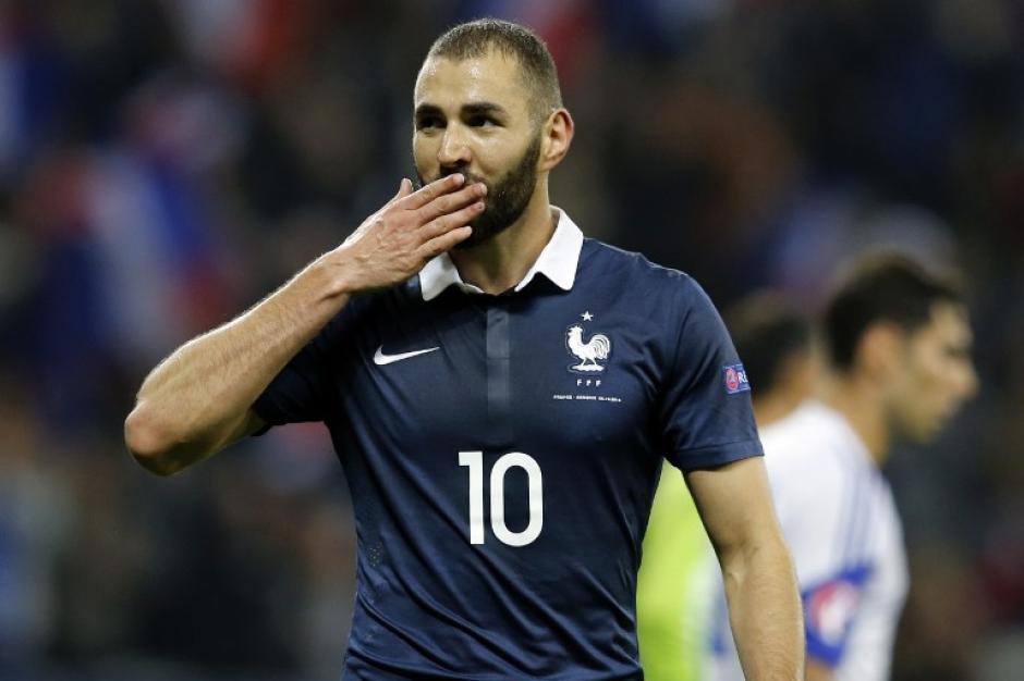 La justicia levant&oacute; el control contra Karim Benzema y podr&aacute; estar para la Eurocopa. (Foto: AFP)&nbsp;