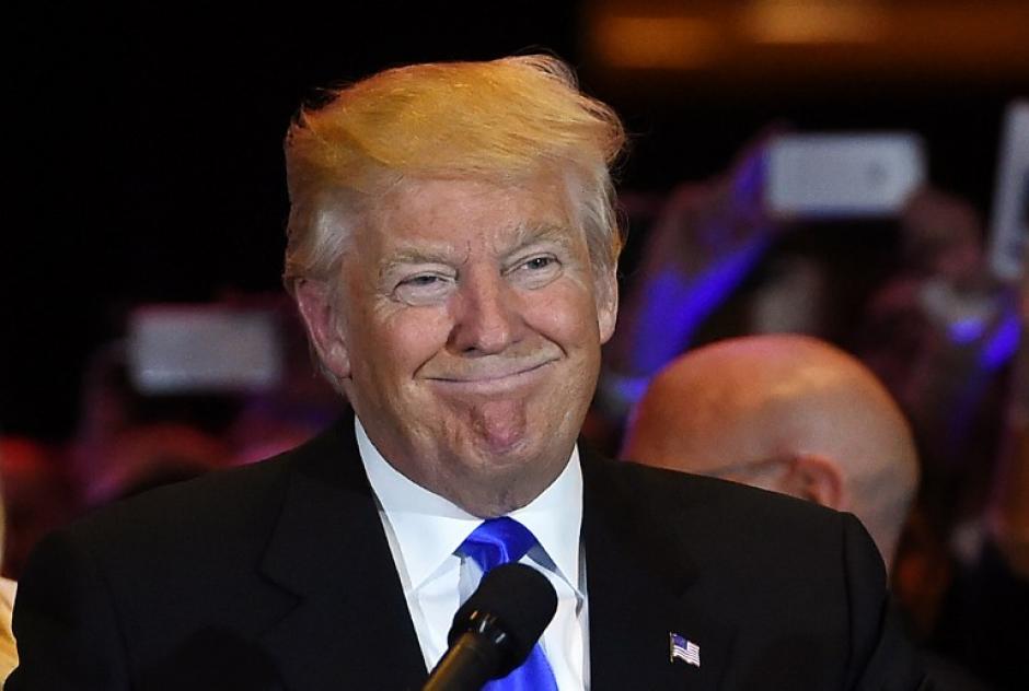 El candidato republicano Donald Trump parece haber cambiado radicalmente su discurso contra los latinos. (Foto: AFP)