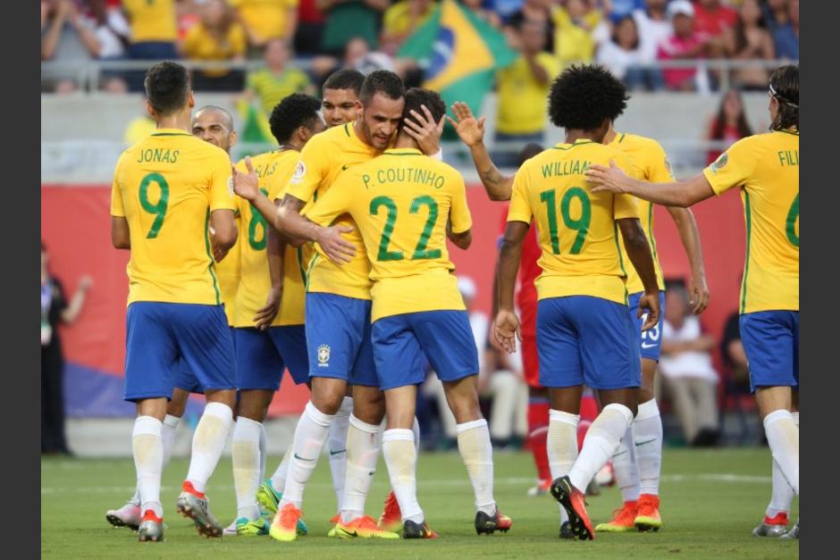 Brasil mostr&oacute; su mejor cara ofensiva ante un d&eacute;bil Hait&iacute;, en la Copa Am&eacute;rica. (Foto: AFP)