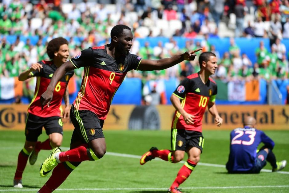 B&eacute;lgica consigui&oacute; sus primeros tres puntos en la Euro 2016. (Foto: AFP)
