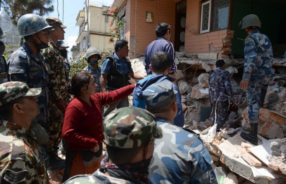 La cifra de v&iacute;ctimas mortales por el terremoto en Nepal contin&uacute;a aumentando en las &uacute;ltimas horas. (Foto: AFP)&nbsp;