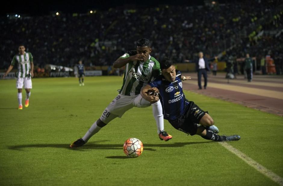 Independiente del Valle y Atl&eacute;tico Nacional empataron 1-1 en la final de ida de la Libertadores. (Foto: AFP)