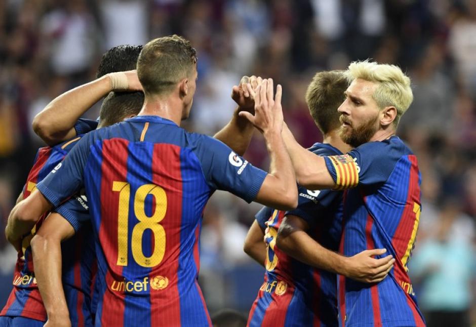 El Barcelona venció 4-2 al Leicester City. (AFP)