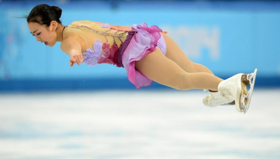 La japonesa Mao Asada, durante su presentaci&oacute;n de patinaje sobre hielo. (Foto: Yuri Kadobnov/AFP)