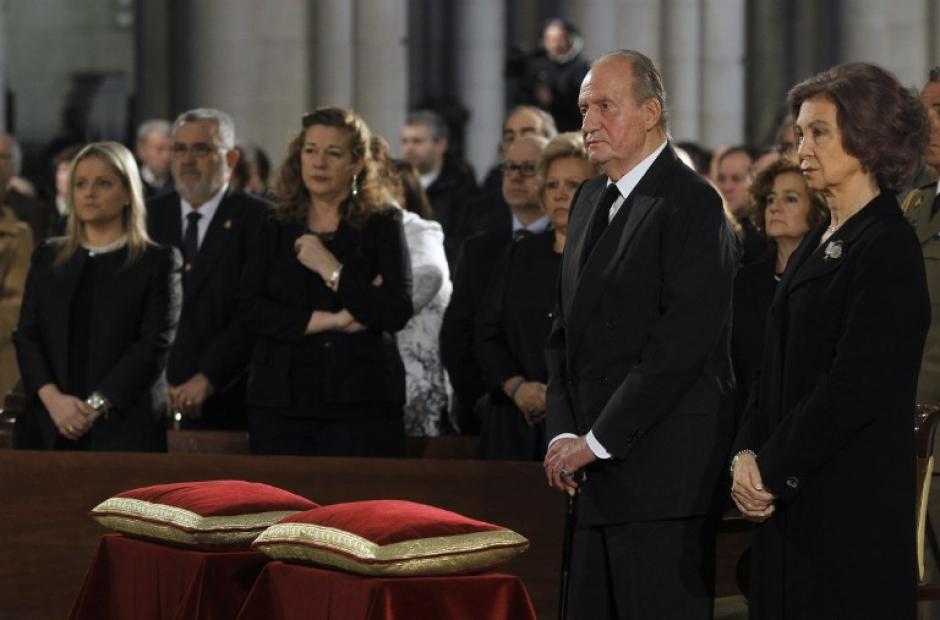 Los reyes de Espa&ntilde;a presidieron los funerales en conmemoraci&oacute;n de las v&iacute;ctimas del 11M. (Foto: AFP)