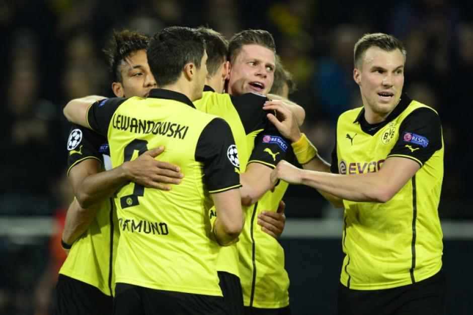 El Borussia Dormund apenas pudo descontar por medio de Sebastian Kehl en su derrota por 2-1 ante el Zenit, pero avanz&oacute; a cuartos de final de la UEFA Champions League. (Foto: AFP)