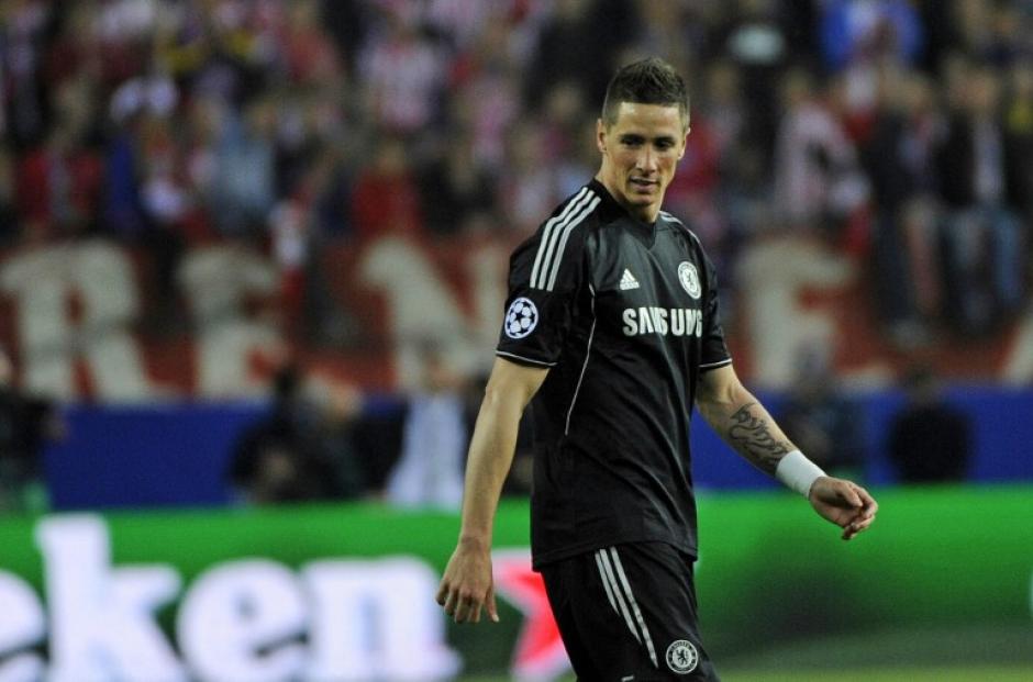 Fernando Torres podr&iacute;a dejar al Chelsea y llegar al f&uacute;tbol italiano. (Foto: AFP)